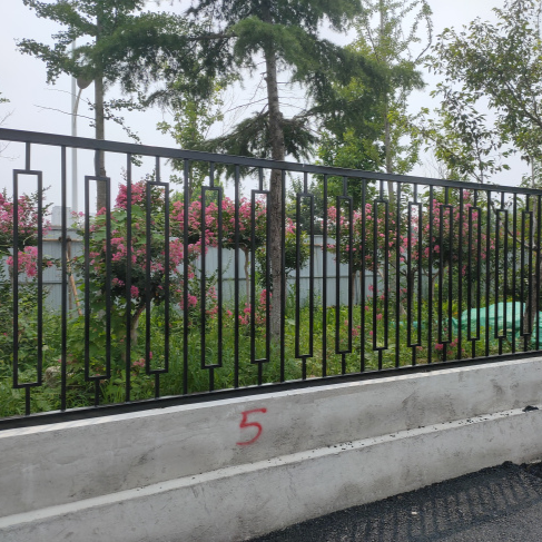 铝合金围栏