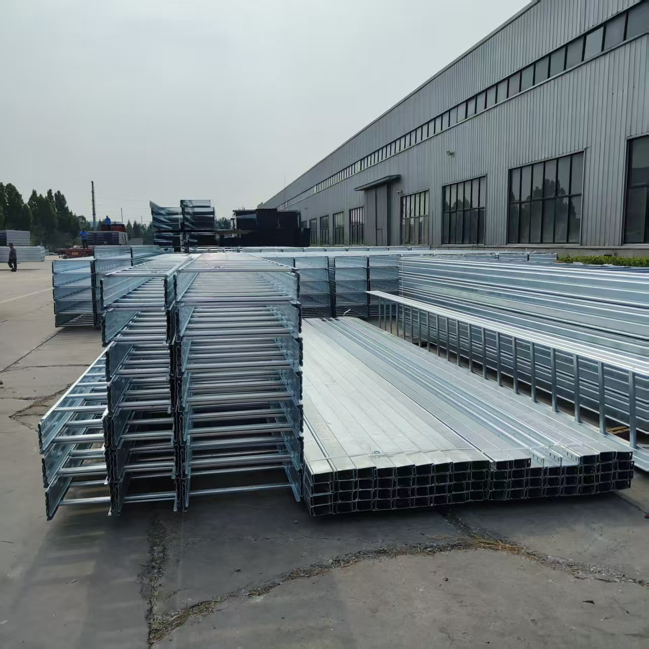 Hot-Dip Galvanized Bridge Strips