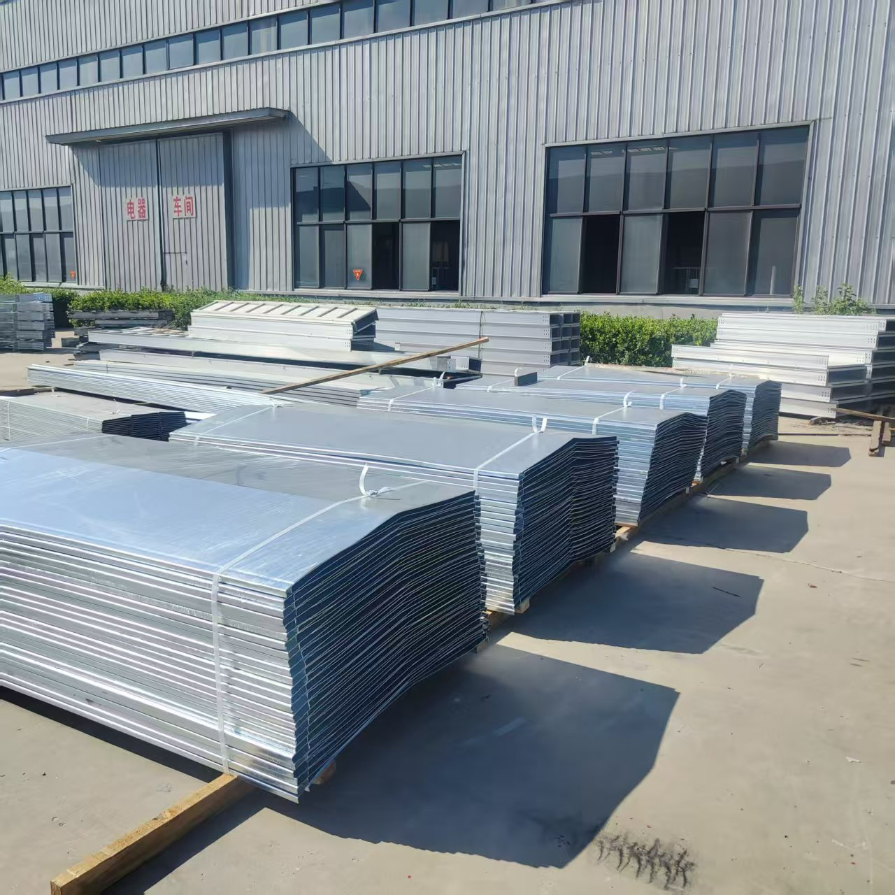 Hot-dip galvanized bridge架