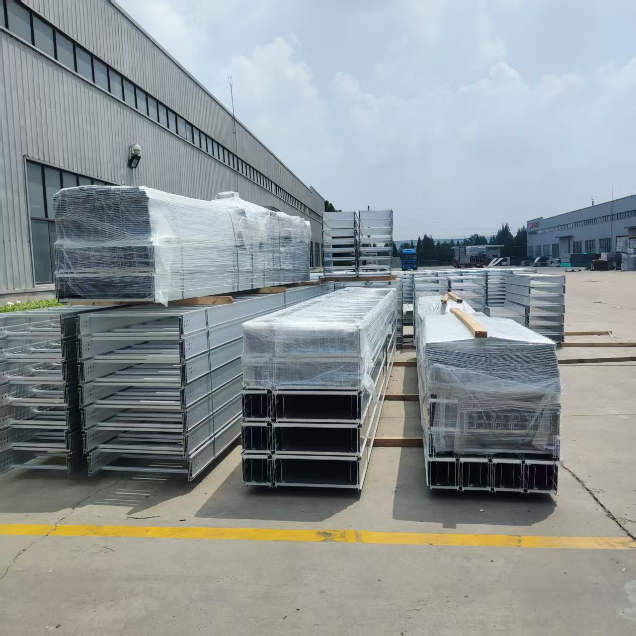 Aluminum alloy bridge beam