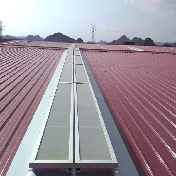 Slim-type ventilated skylight