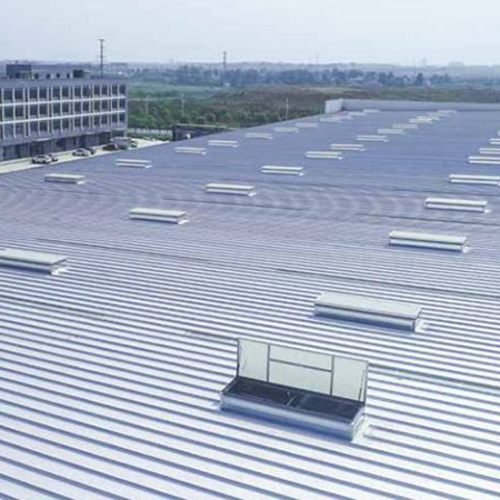 One-way smoke exhaust skylight