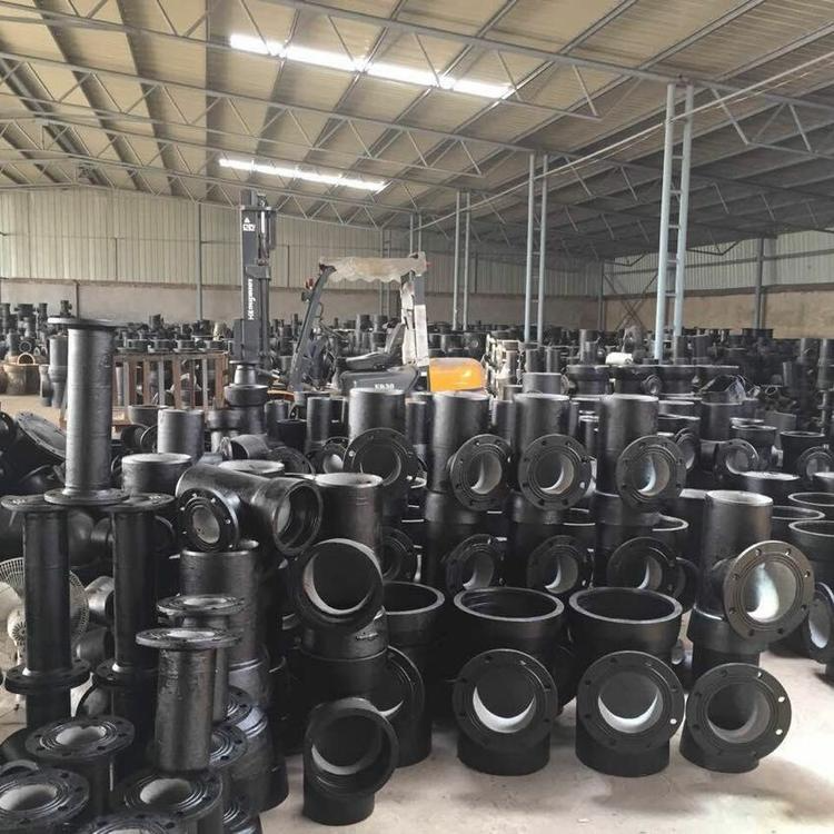 Ductile iron pipe fittings