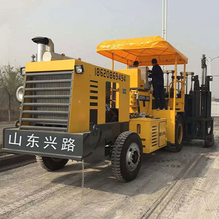 XL400-2型多锤头破碎机