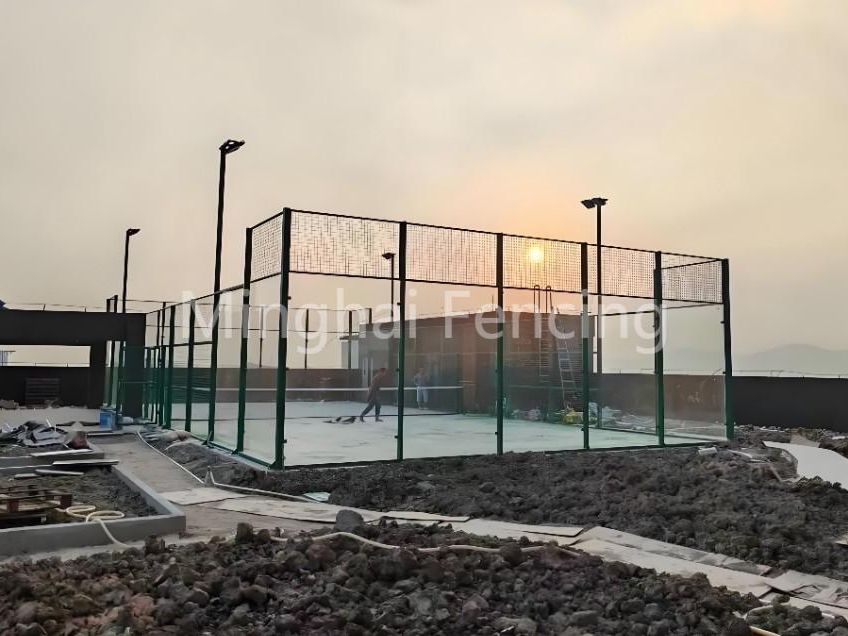 板式网球场场地地面有什么要求？