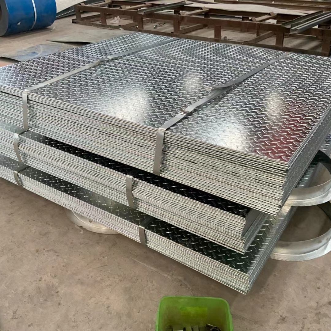 Galvanized checkered plate