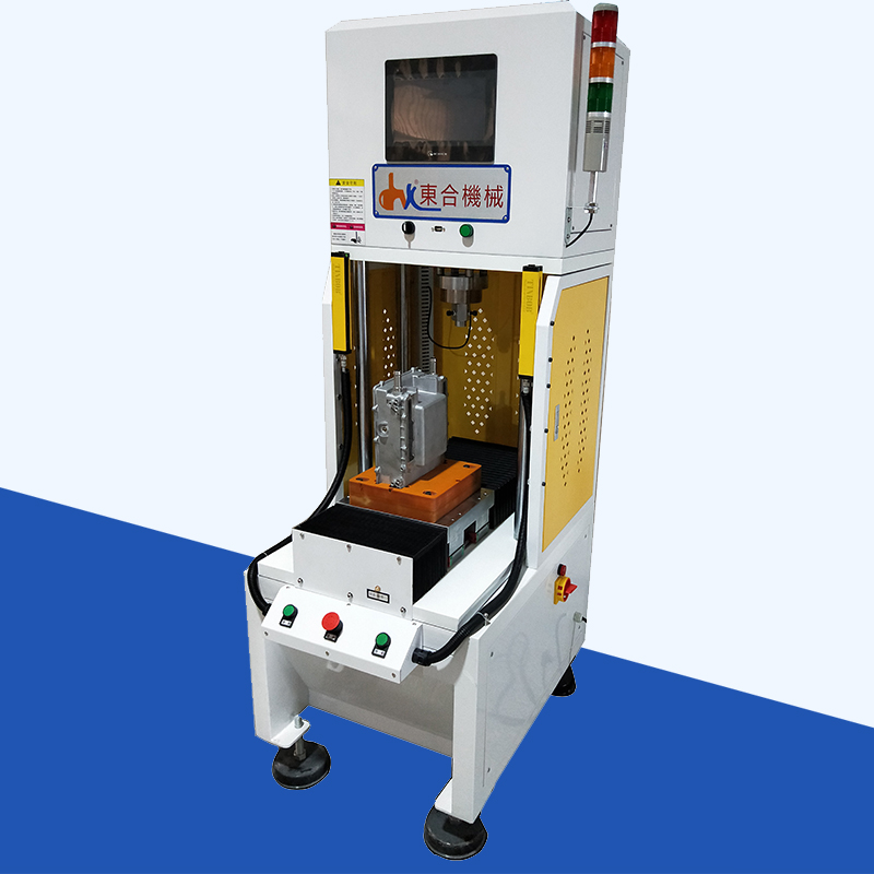 滑台伺服压力机