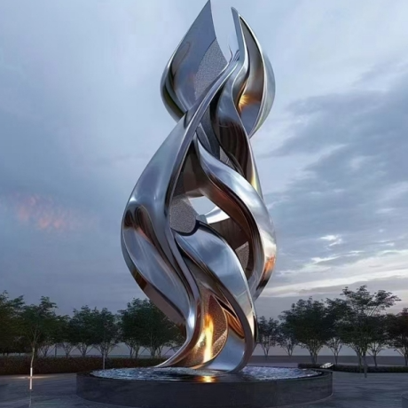不锈钢地产雕塑
