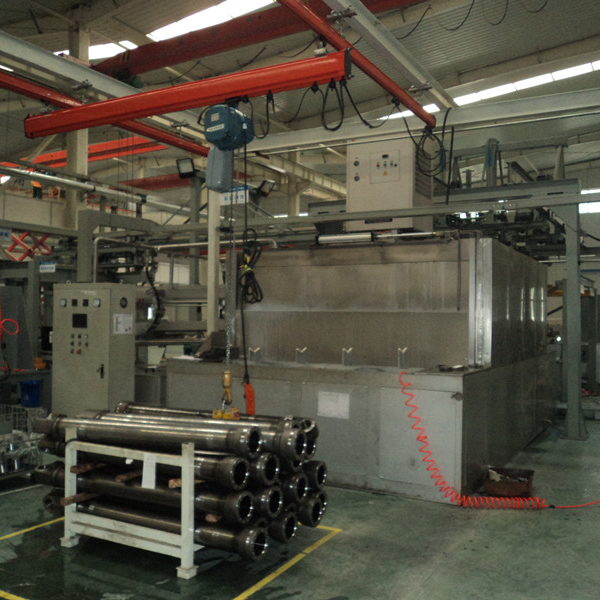 步进通过式油缸清洗机