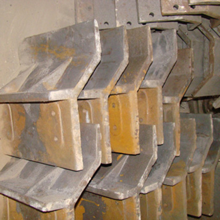 大型天R气炉台车帮板