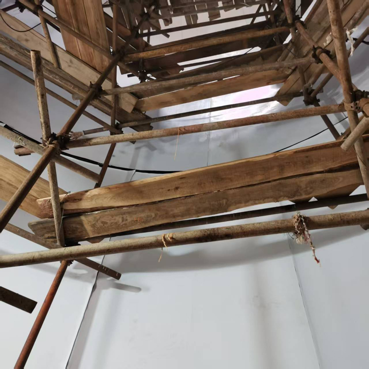 衬四氟现场施工