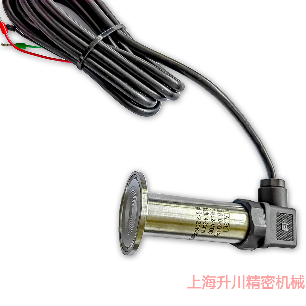 平膜式压力变动器