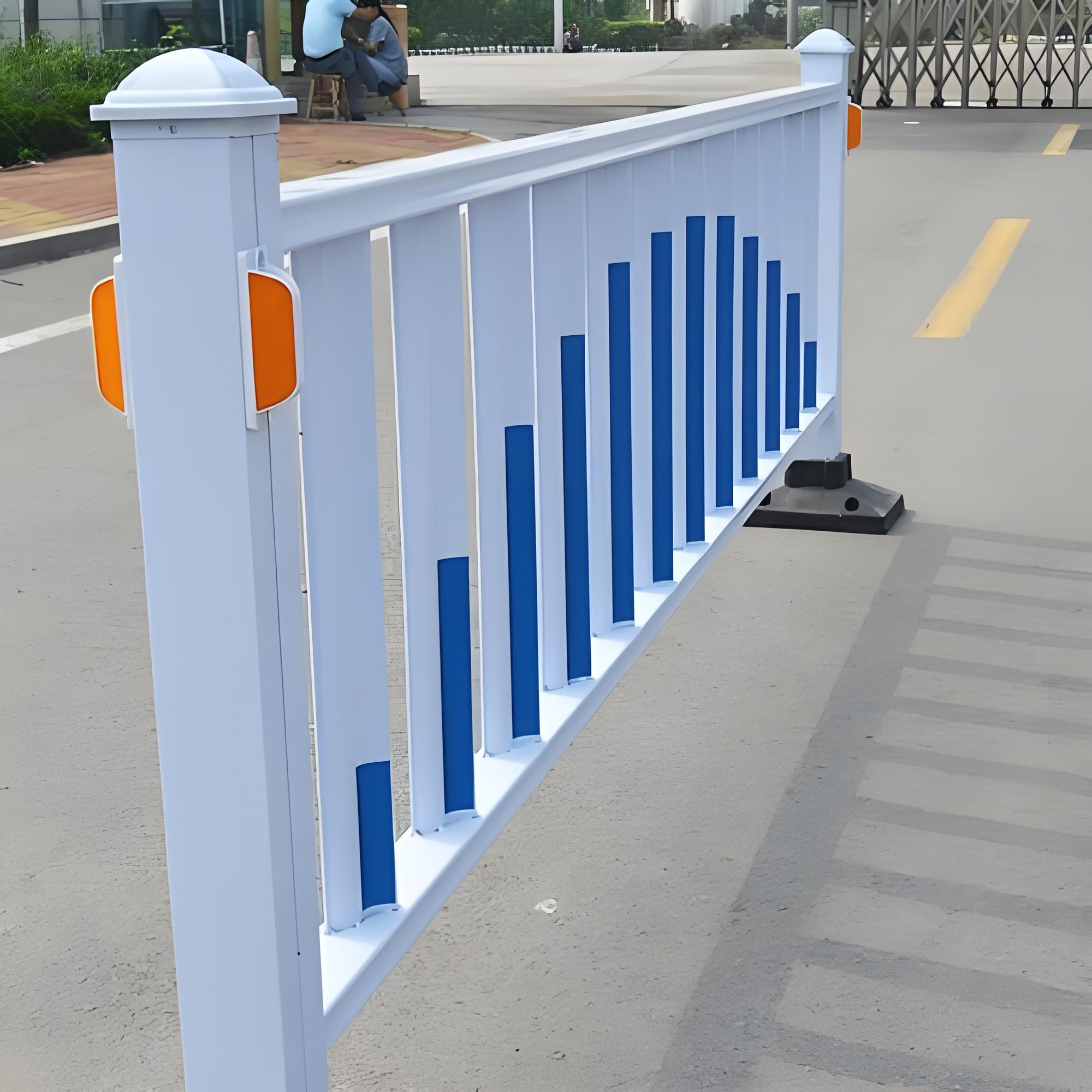 公路交通护栏网市政道路隔离网高速公路防眩网桥梁防抛网道路防撞护栏厂家