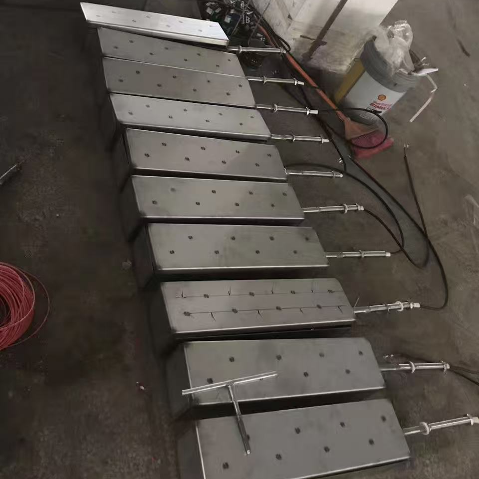 超声波振板