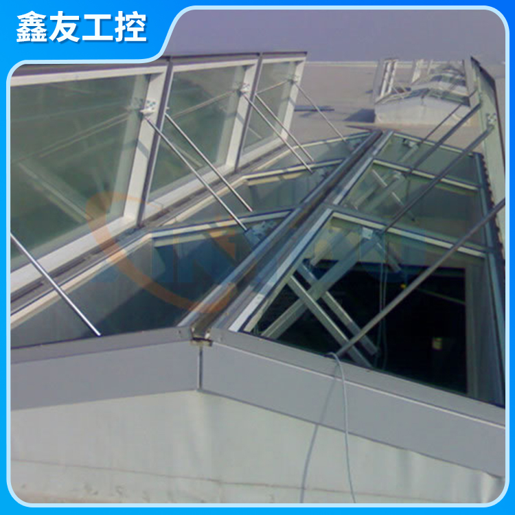 电动采光排烟天窗